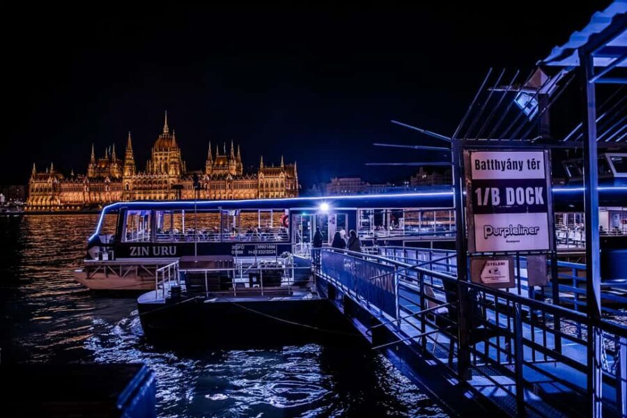 Budapest: Nighttime or Daytime City Sightseeing Cruise - Hungarian Parliament Building: The Closest You’ll Feel to the Landmark
