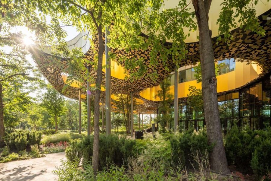 Budapest: Official Guided Tour of the House of Music,Hungary - The Undulating Roof: Leaf-Like Metal Canopy and the Sound Story