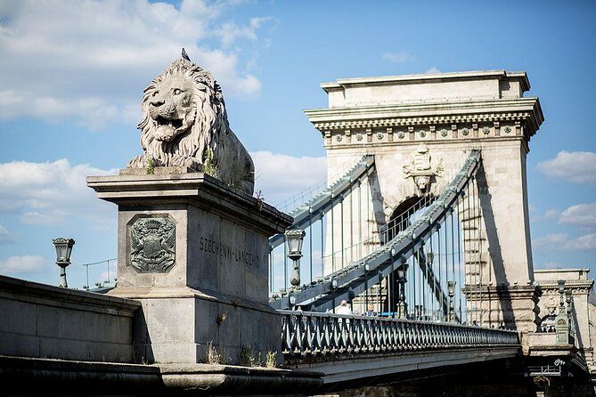 Budapest One Way Private Transfer to or from Airport - Timing in Budapest Traffic: What 30 Minutes Typically Means