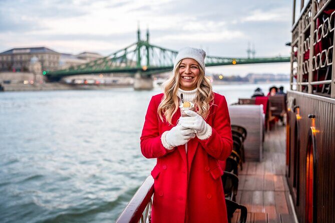 Budapest Paddle Steamer Danube Cruise with Tokaj & Audio Guide - What you’ll see from the Danube in one hour