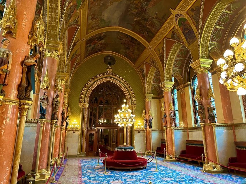 Budapest: Parliament Building Entry Ticket and Audio Guide - Timing tips: guard change and photo moments