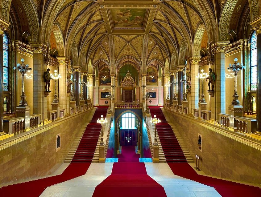Budapest: Parliament Building Entry Ticket and Audio Guide - Hall of the Dome: Crown Jewels viewing focus