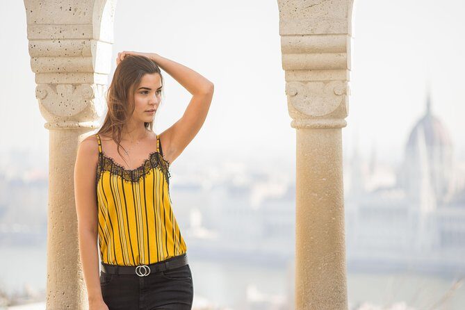 Budapest photoshoot&sightseeing - Liberty Bridge finish: closing with a strong Budapest view
