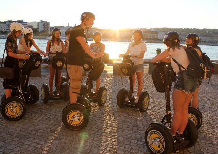 Budapest: Private Guided Segway Tour - UNESCO-style panoramic views: Buda Castle District and Matthias Church