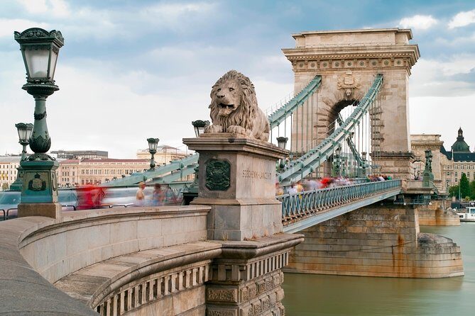 Budapest Private Luxury Sightseeing Tour with Guide and Transport - Customization, pacing, and what $483.72 buys you for a private Mercedes tour