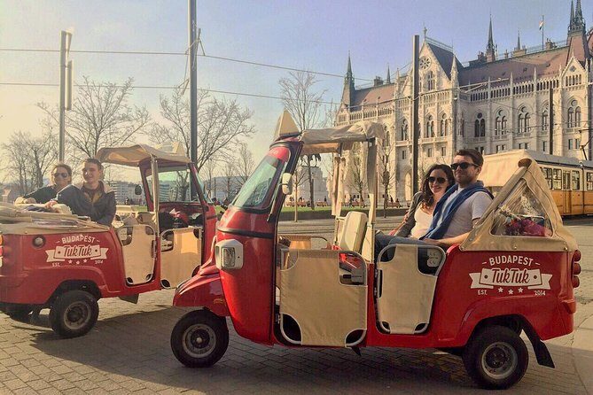 Budapest Private Tuk Tuk Half-Day Tour - Buda’s Gellért Hill: Citadella viewpoints and the Freedom Statue