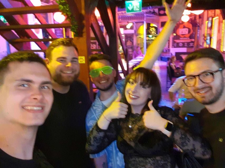 Budapest: Ruin Bar Pub Crawl with Entry Tickets - The cocktails, free shots, and drinking games system