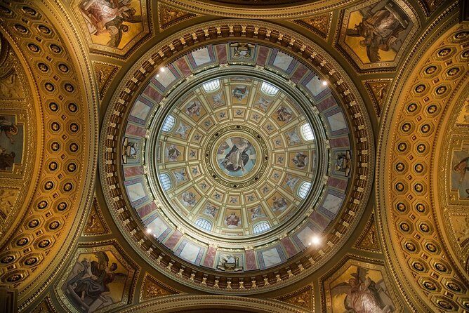 Budapest: Saint Stephen's Basilica Tour - The 1-hour tour format: what you get and why it works