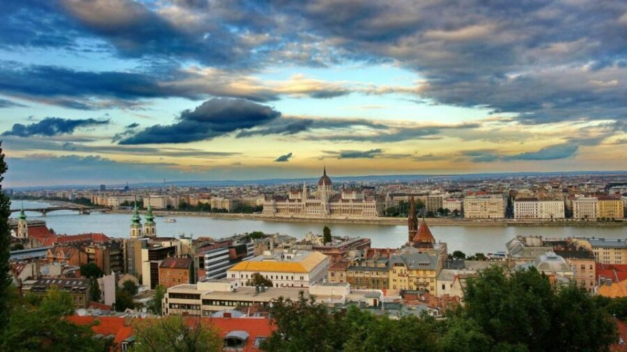 Budapest: Sightseeing Cruise on the Danube - Who this cruise is perfect for (and who should pick something else)