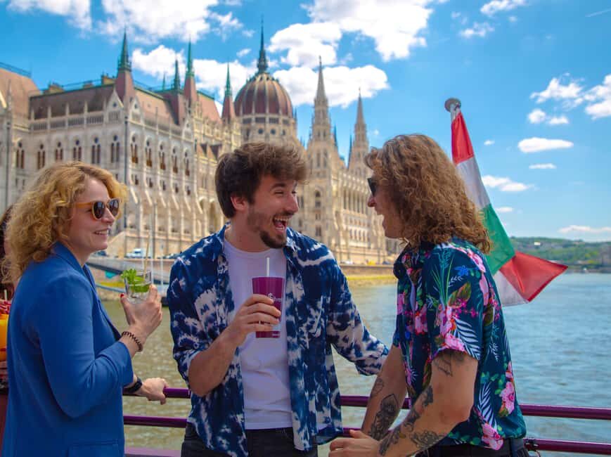 Budapest Sightseeing Cruise with Welcome Drink - Margaret Bridge: The Warm-Up Stretch for River Views