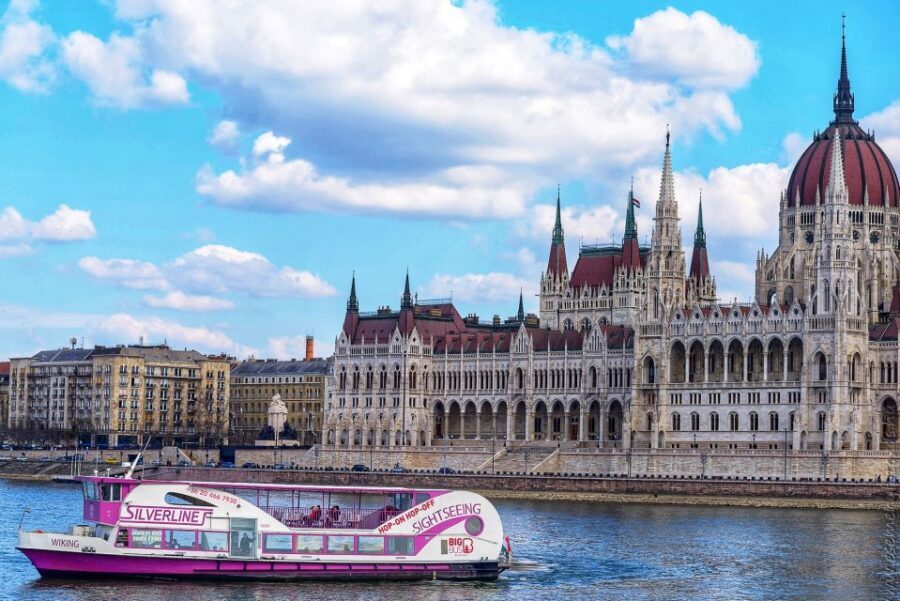 Budapest: Sightseeing Tour by Boat - Timing, Crowds, and How to Get a View That Doesn’t Stress You Out