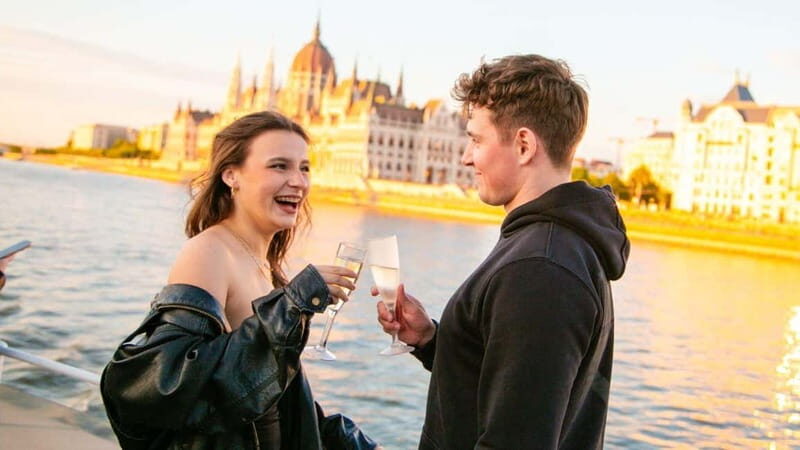 Budapest: Sip and Sail River Cruise with Unlimited Prosecco - Budapest UNESCO sights from the Danube: what you’ll see in order