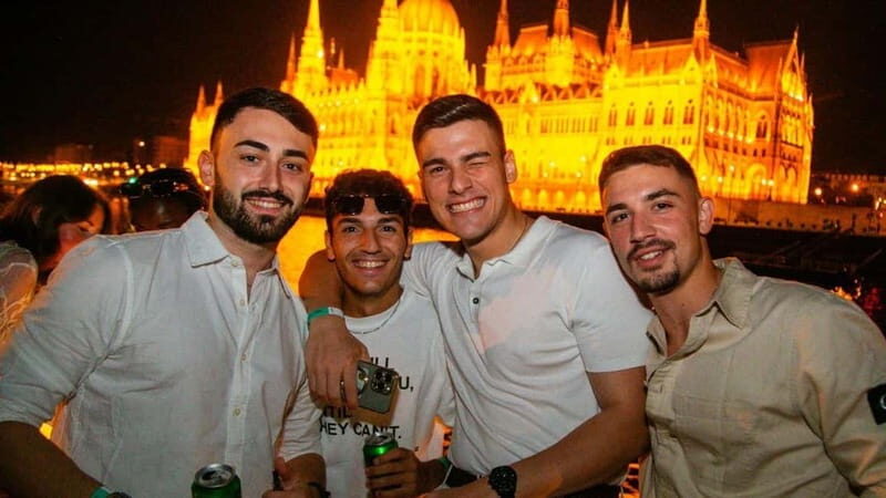 Budapest: Sip & Sail Danube Cruise with Unlimited Beer - Should You Book This Danube Sip & Sail Cruise?