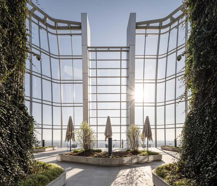 Budapest SkyDeck Tower – Panoramic Lift & Viewing Platform - Getting to the MOL Campus and entering with your QR code