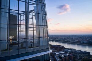 Budapest SkyDeck Tower – Panoramic Lift & Viewing Platform - The panoramic lift: short ride, big payoff