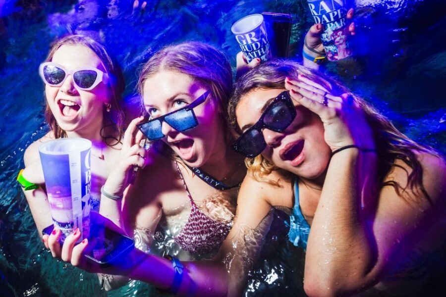 Budapest: Sparty - The Ultimate Late-Night Spa Party Ticket - What I’d bring (and what they will not let you bring)