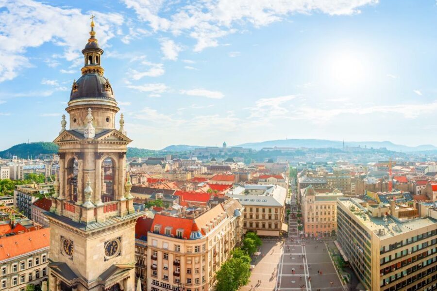 Budapest: St Stephen's Basilica Tour - Dress code and church rules you should respect
