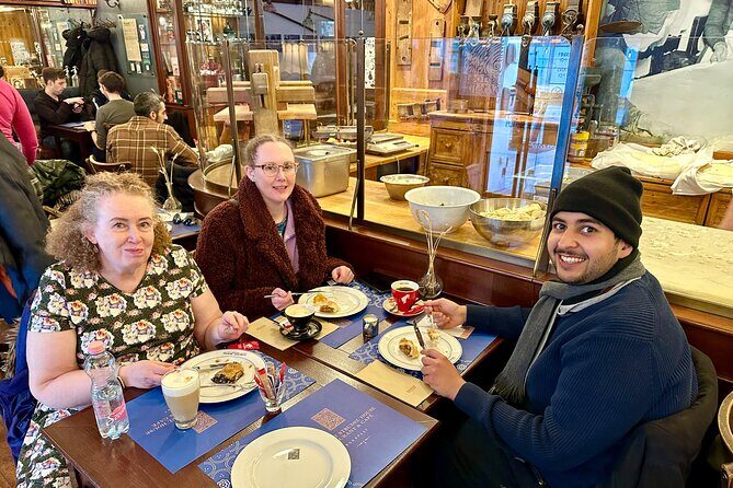 Budapest Street Food Tour with Local Snacks, Dessert and Beer - Beer + big portions + pacing: how to plan your day so you enjoy it
