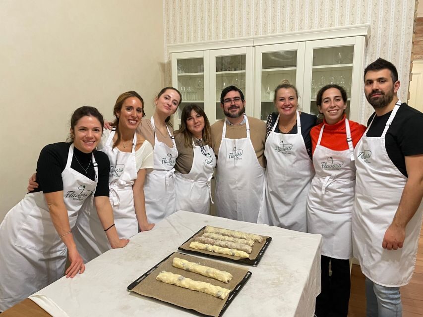 Budapest: Stretch & Bake Hungarian Strudel with Two Fillings - Baking and tasting: when the kitchen turns into a meal