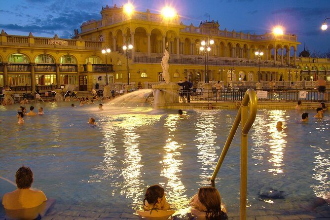 Budapest Széchenyi Spa with Danube Cruise and Optional Dinner - Timing and logistics: how to not waste your one spa day
