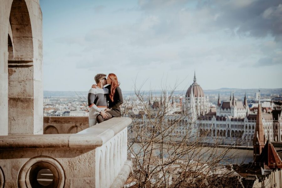 Budapest: Vacation Photographer to collect great memories - Fisherman’s Bastion: moody shots can happen even in fog