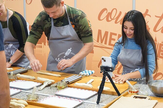 Chimney Cake Workshop Budapest Downtown - Kürtőskalács Class - What Actually Happens During the 1 Hour 15 Minutes