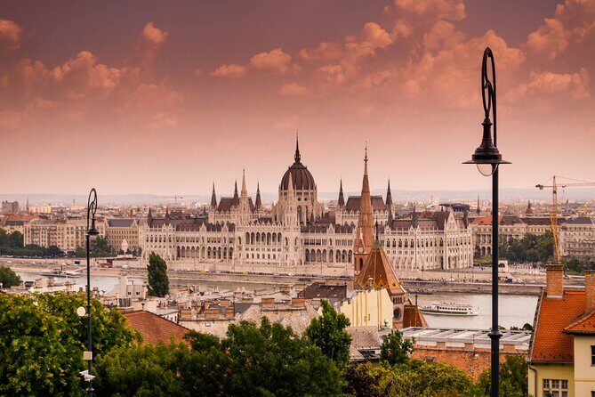Classic Budapest Private Walking Tour - Private pickup and the real value of a 3–4 hour “hits-and-moves” tour