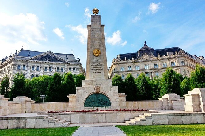 Communism in Hungary with a Historian - St. Stephen’s Basilica from the outside: where faith had to negotiate