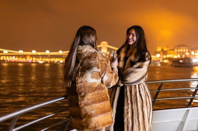 Dinner & Lights - Budapest Dinner Cruise - Should You Book the Budapest Dinner Cruise?
