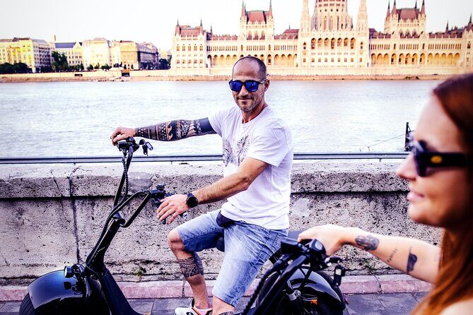 Easy & Convenient E-Scooter Rental for Sightseeing in Budapest - Getting Trained on the Luna Bike (and Why It Matters)