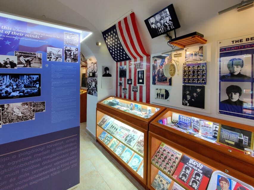 EGRI ROAD BEATLES MUSEUM - Memorabilia Displays You Can Actually Enjoy Up Close