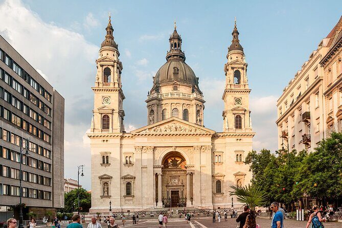 Essential Walking Tour - Price and Logistics: What $42.33 Really Buys (and What It Doesn’t)