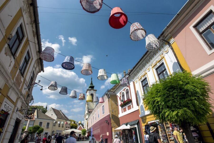 From Budapest: Danube Bend Day Trip in English - A practical Danube Bend plan from Budapest