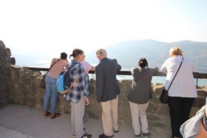 From Budapest: Danube Bend & Szentendre Tour with Lunch - The day’s rhythm: pickup, timing, and where you’ll spend your time