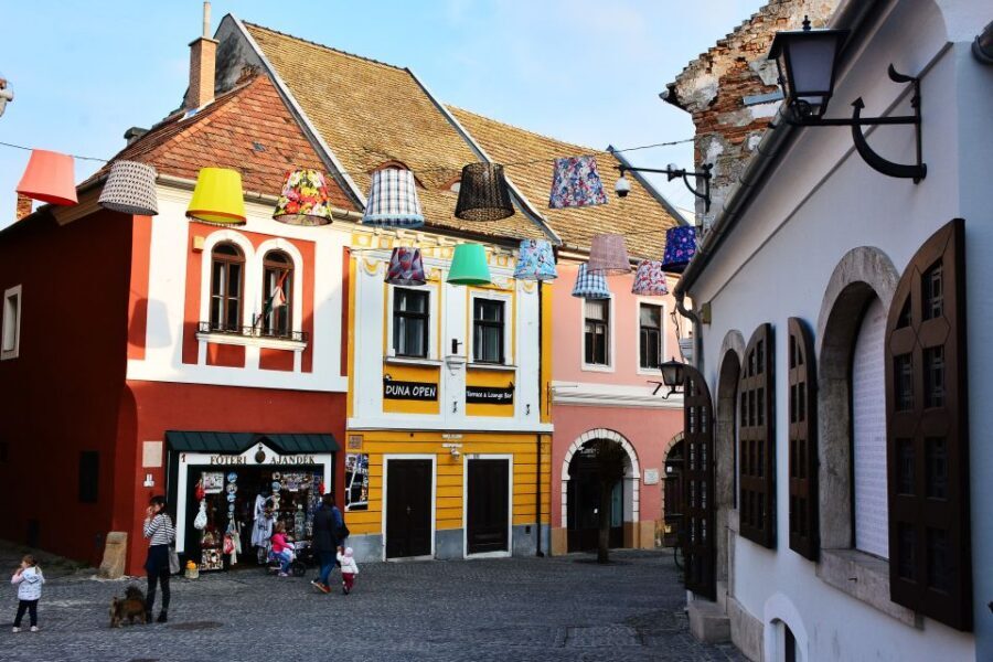 From Budapest: Szentendre Artists' Village Tour - Szentendre’s artists village vibe: why this town works so well from Budapest