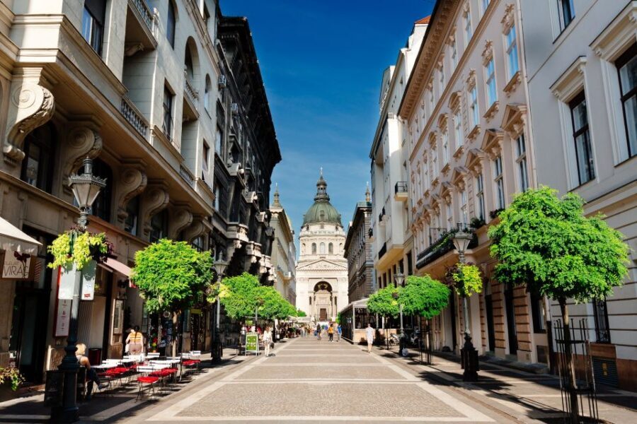 From Vienna: Guided Day Trip to Budapest - Coach Return to Vienna: Plan Your Evening Like a Pro