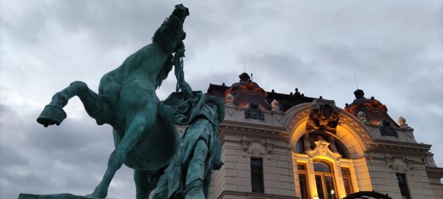 German guided tour through Budapest's castle district - Key highlights worth planning for