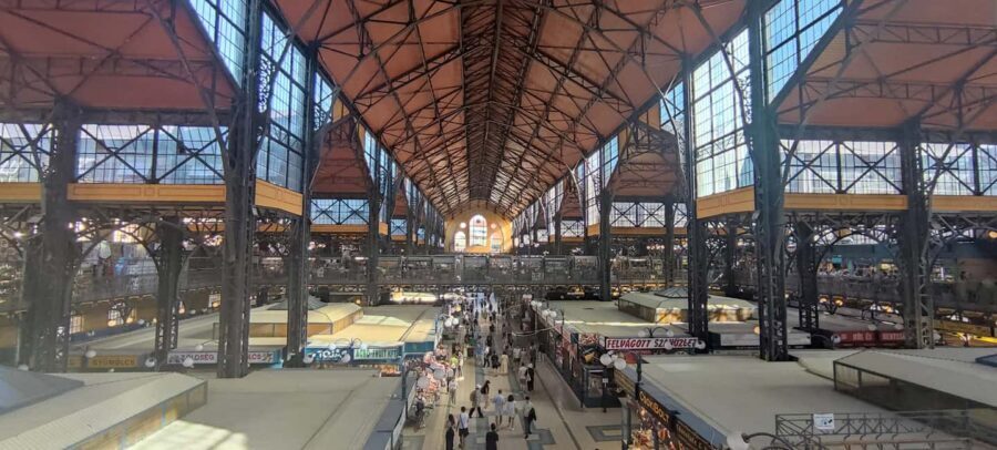 German tour: Central Market Hall of Budapest with tastings - The digital guides you take home (and why they’re useful)