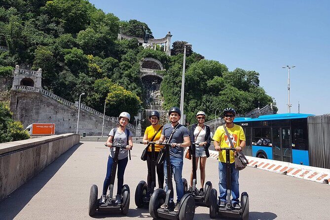 Grand Segway Tour of Budapest - Private Tour with Coffee Stop - Váci Street and Vorosmarty Square: Pest’s shopping-and-scene stops