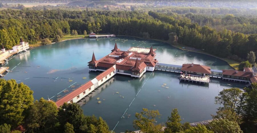 Hévíz Wellness Escape: Thermal Lake Day Trip from Budapest - Why Hévíz Thermal Lake makes such a good Budapest day trip