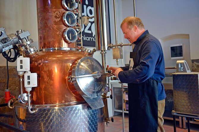Hungarian pálinka distillery visit and tasting - Price and value: is $36.01 worth it?