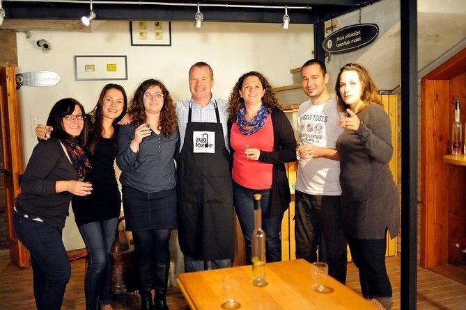 Hungarian pálinka distillery visit and tasting - Practical tips so the hour feels smooth
