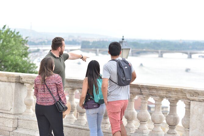 Private Buda Castle Walking Tour with Cake and Matthias Church - Cake, coffee, and snack breaks that keep the tour enjoyable