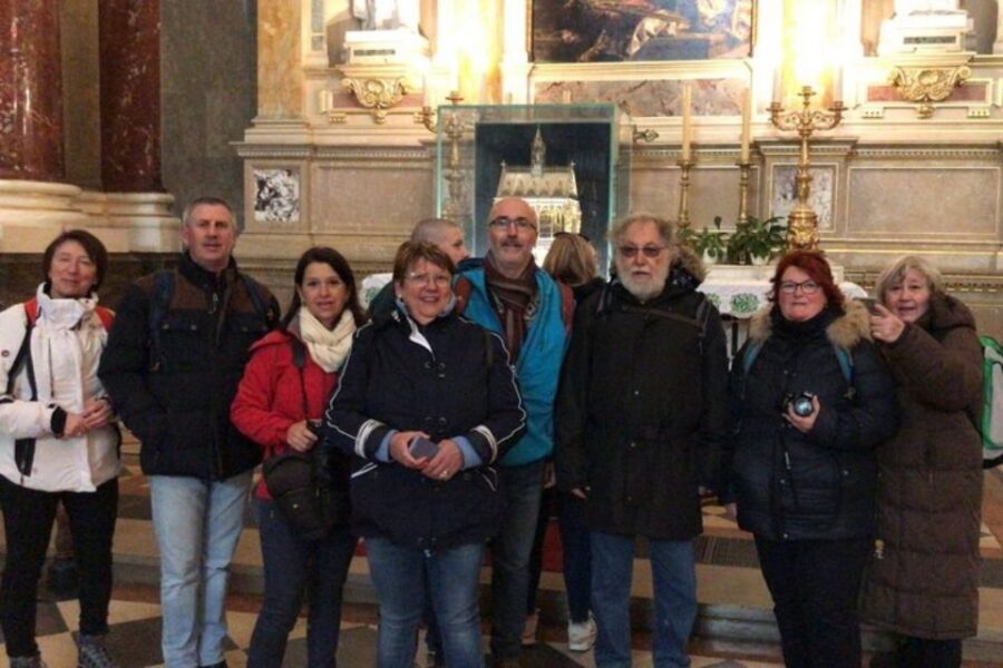 Private Custom Tour with Local Guide Budapest - Main Sights on Your Terms: Monuments, Museums, and Exterior Views