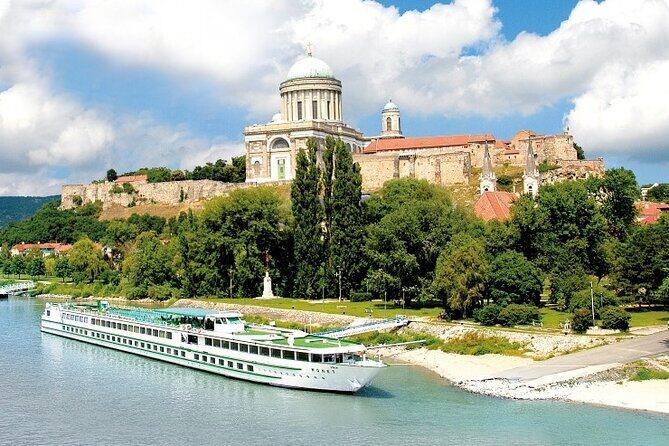 Private or SmallGroup Budapest Danube Bend Tour Lunch and Cruise - Esztergom Basilica: Hungary’s grand church and the optional dome view