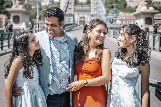 Private photography photo session at Fisherman Bastion - Where you meet, and how to choose the smartest start point