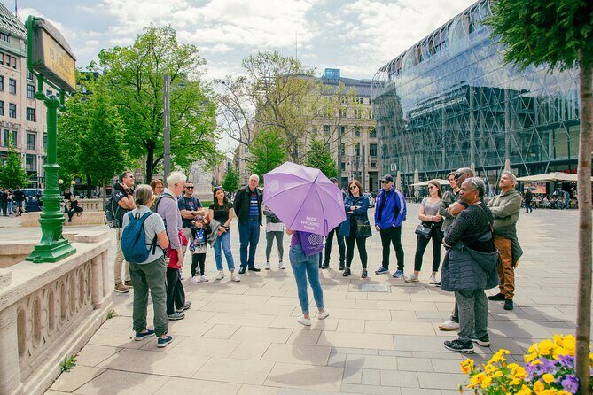 Walking Tour Budapest incl. the Shoes on the Danube Bank - Liberty Statue on Gellért Hill: the viewpoint payoff