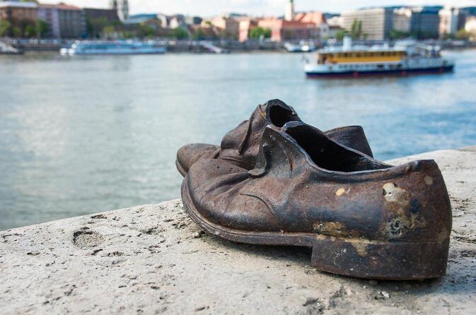 Welcome to Budapest Evening Walk - Key highlights worth booking for